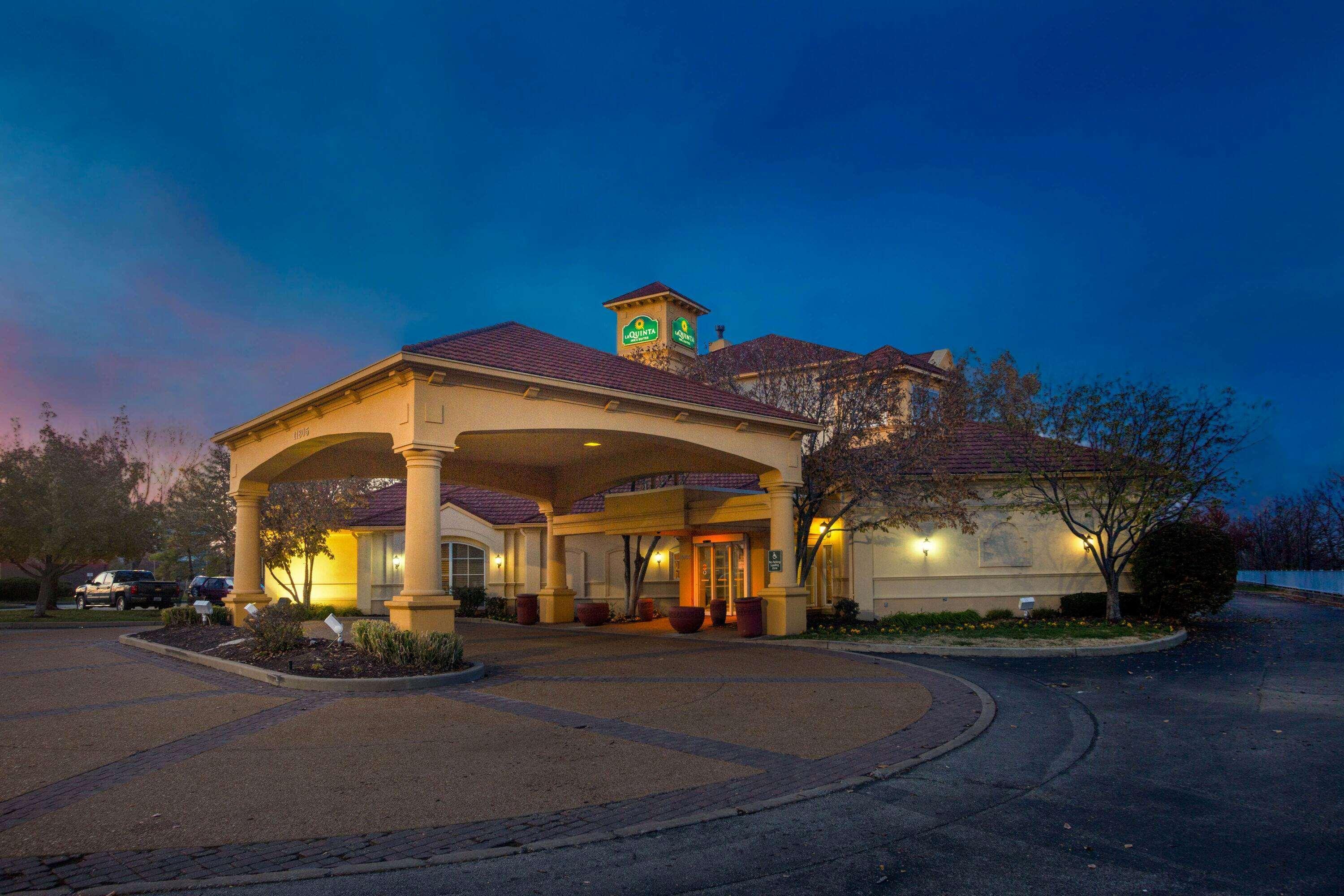 מלון מרלינד הייטס La Quinta By Wyndham St. Louis Westport מראה חיצוני תמונה