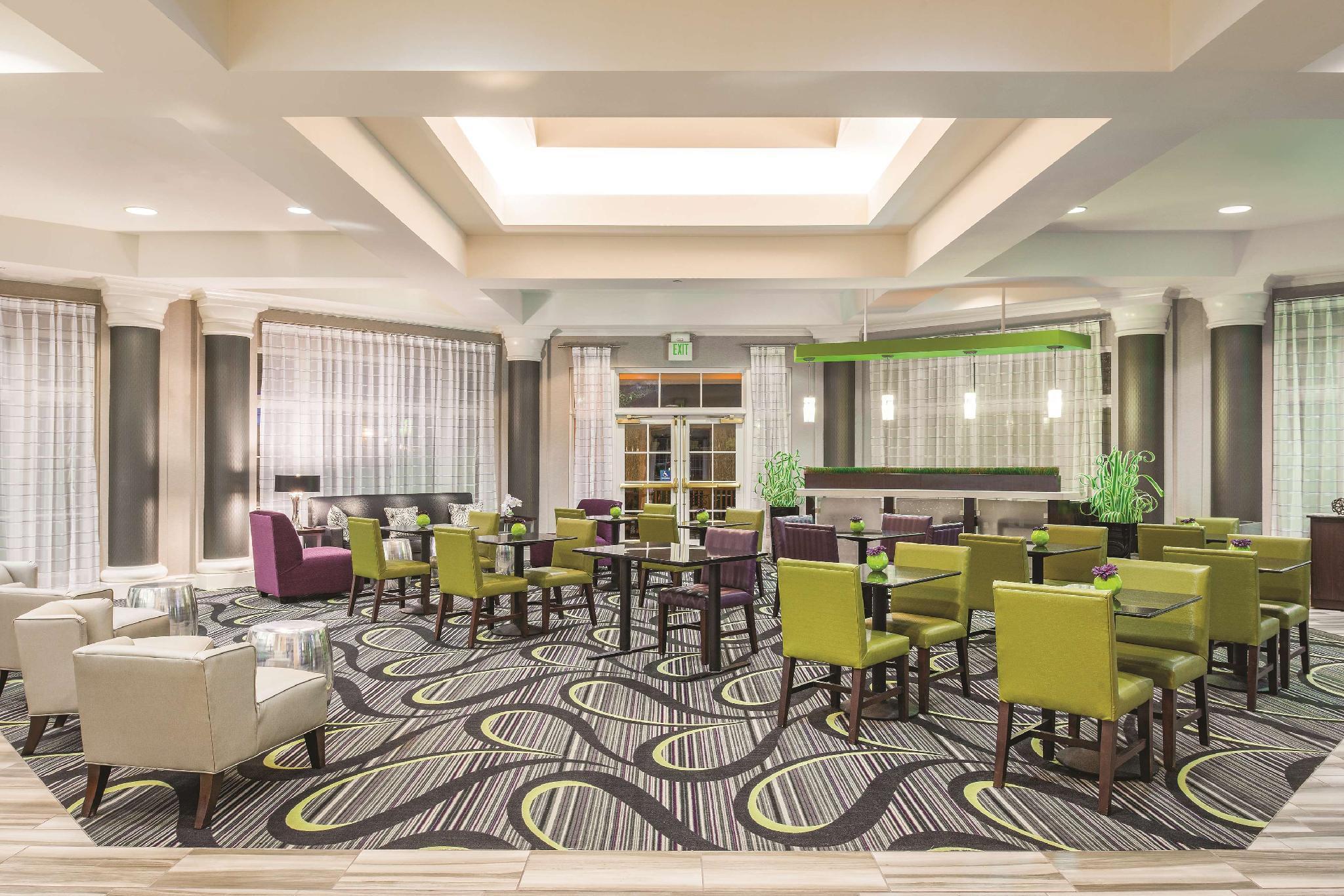 מלון מרלינד הייטס La Quinta By Wyndham St. Louis Westport מראה חיצוני תמונה